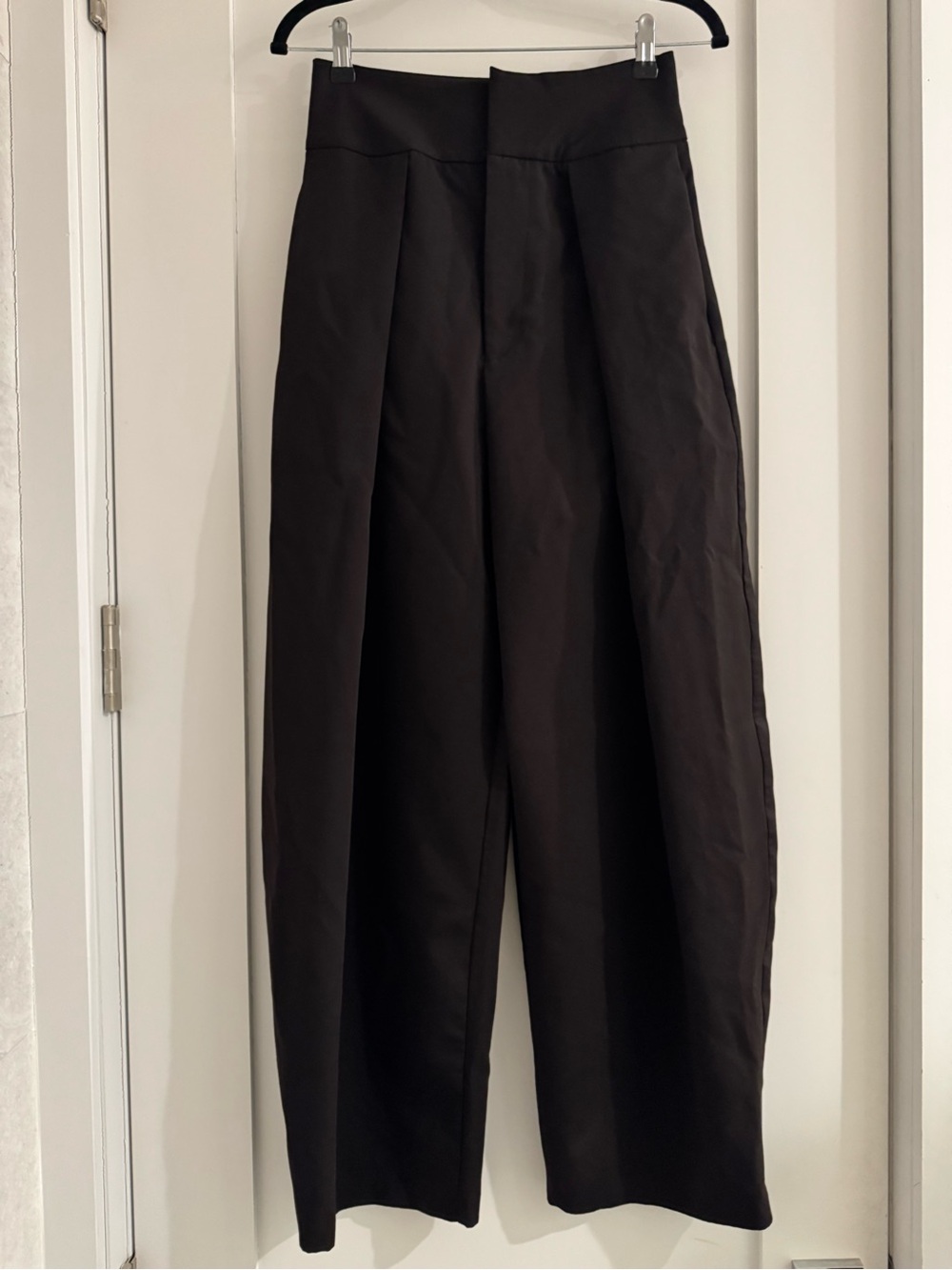 Zara Dark Brown Barrel Leg Trousers XS High Rise Pleated Pants
